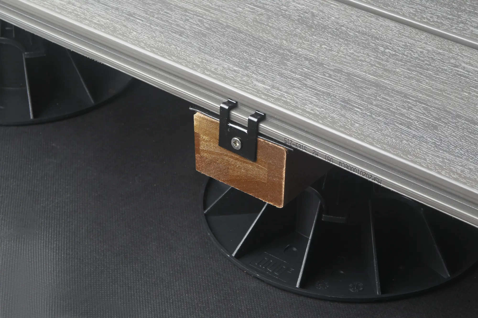 Fiberdeck Cobra End-Clips 30 Clips inkl. Holzschrauben+Bit