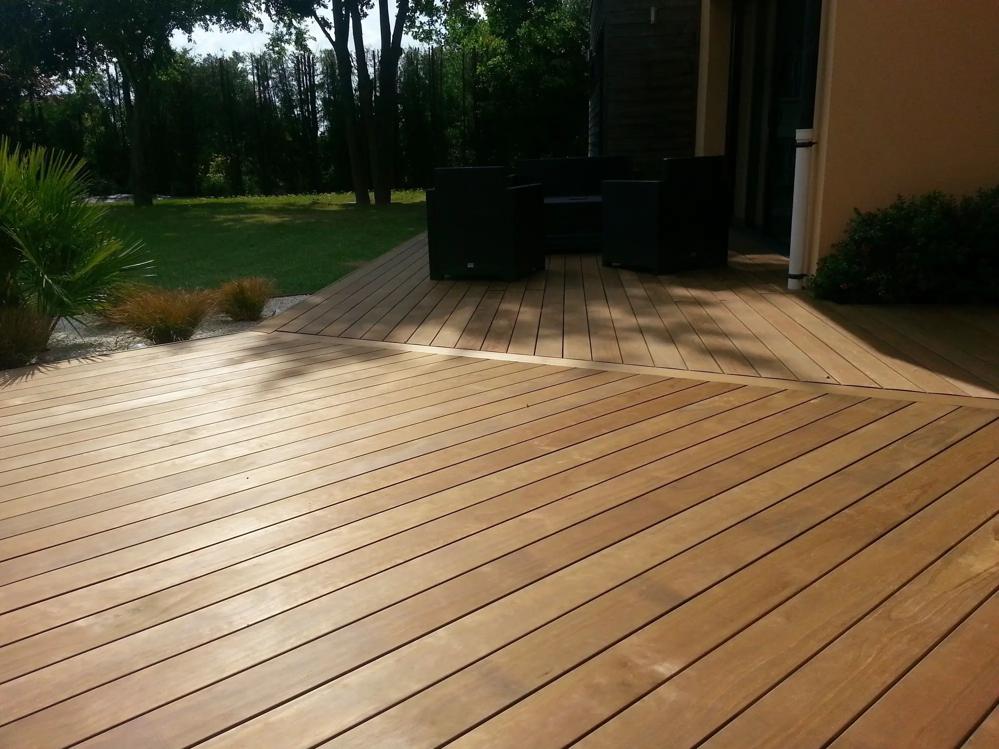 Grad Terrassendielen Kebony