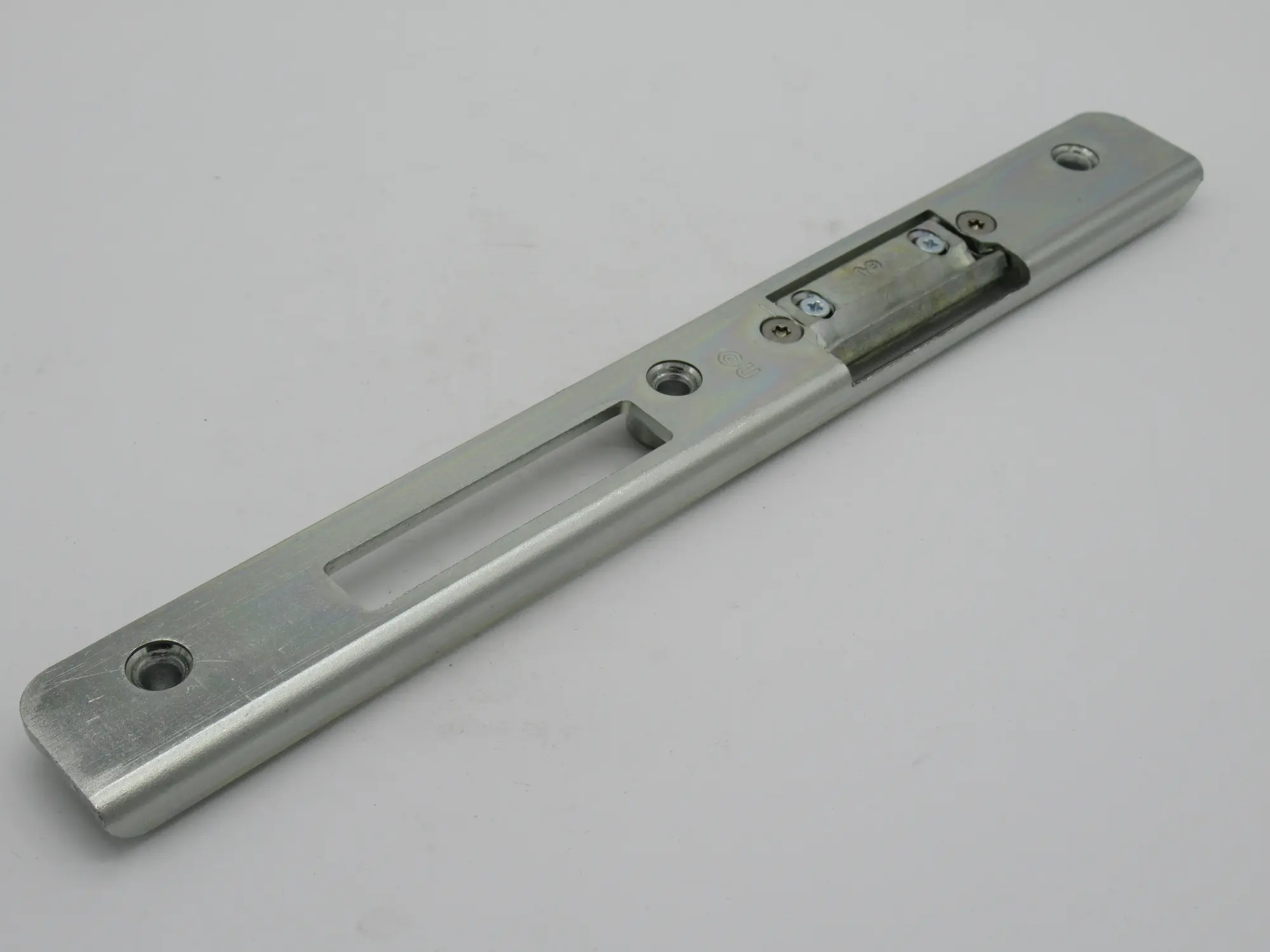 GU | BKS U-Profil Schließblech 6-29476 | 250 x 28 x 9mm