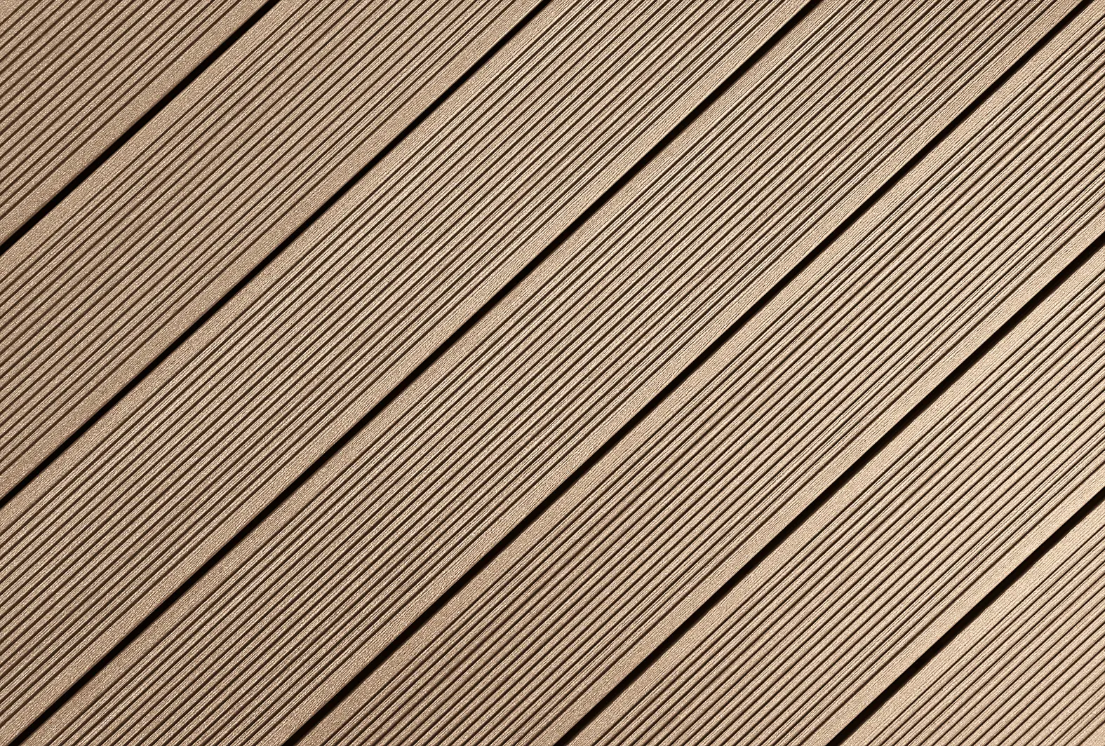 NaturinForm WPC Terrassendiele DIE BELIEBTE BZ
