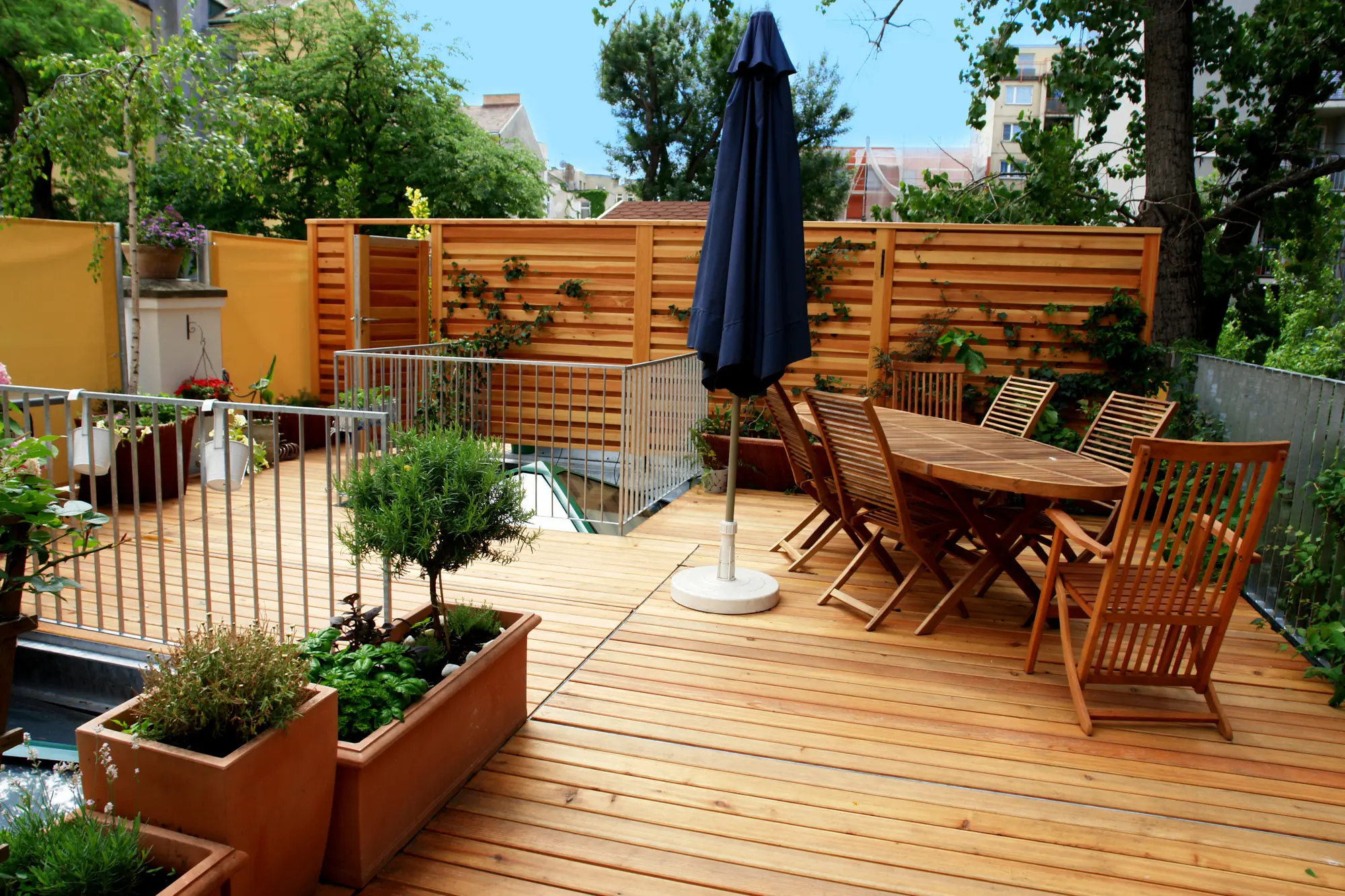 Terrassendielen sibirische Lärche Kombiprofil