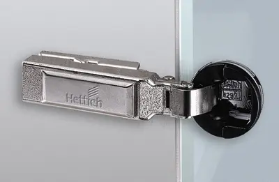 Intermat Glastürscharniere 95° mit Schließautomatik 9904