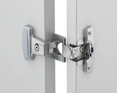 Grundscharniere Selekta Pro 2000 mit Zuhaltung